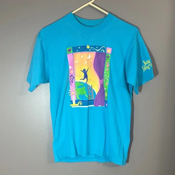 Blue graphic Tee Shirt Medium - Picture 1 of 3